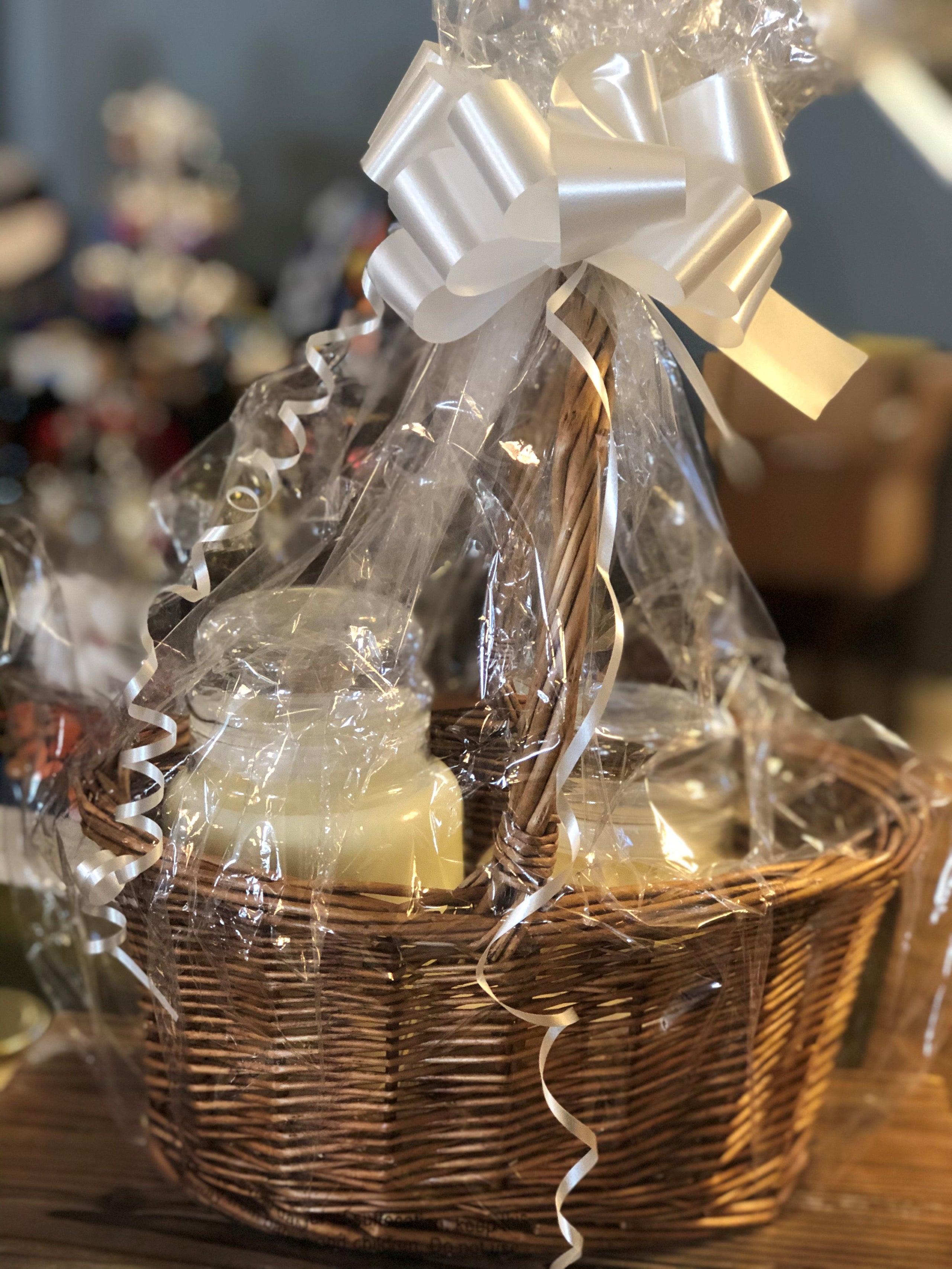 Gift Baskets & Candle Holders